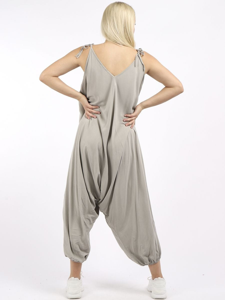 Plain V Neck Pleated Jumpsuit Lagenlook Evitaboutique G Smack Jeans Made In Italy Curvy Women s Clothing